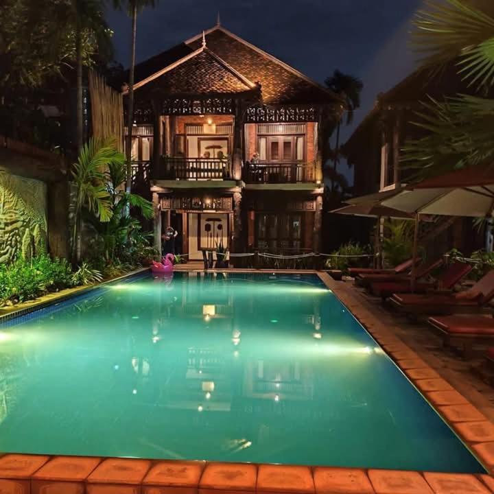 Khmer Paradise Villa Siem Reap Bagian luar foto